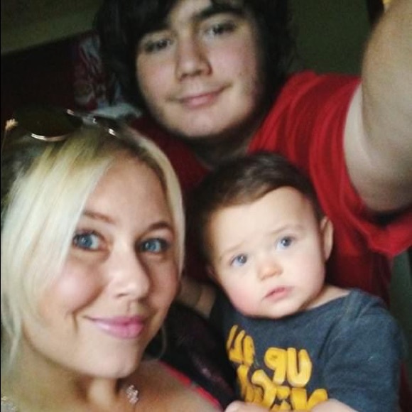 Meet your Posher, Amanda - Picture 15 of 16